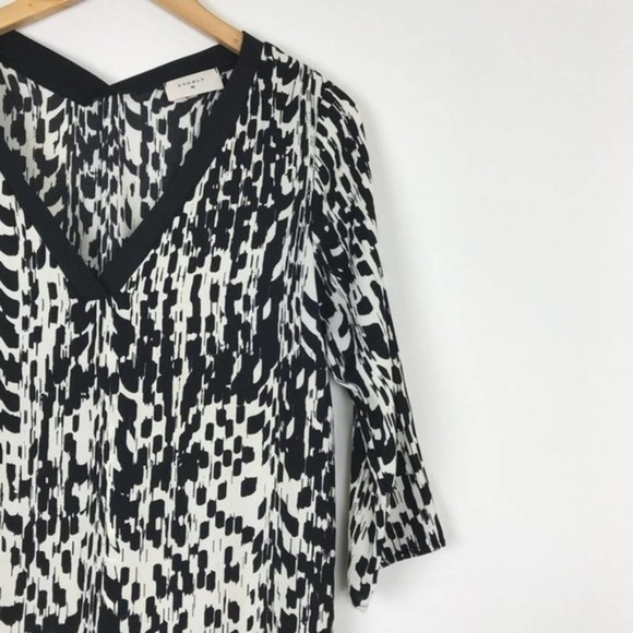 Stitch Fix Everly Black/Ivory Printed Blouse S Small - Picture 3 of 4